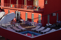 &copy; Red Rose Hotel. 